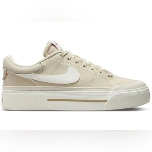NIKE Court Legacy Lift Sneaker